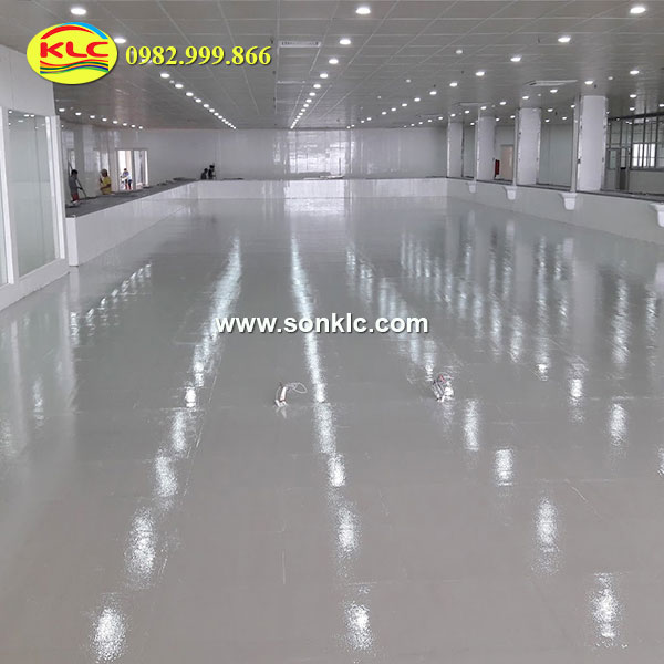 Quy trình thi công sơn epoxy chống bụi sàn xưởng giấy 42 thi công sơn