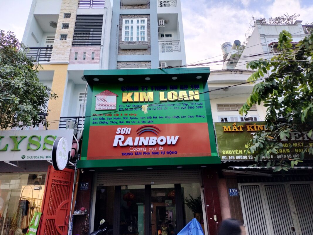 cửa hàng sơn